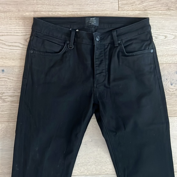 New Men's Neuw Iggy Skinny Jeans in a black stretch denim. - Picture 2 of 7